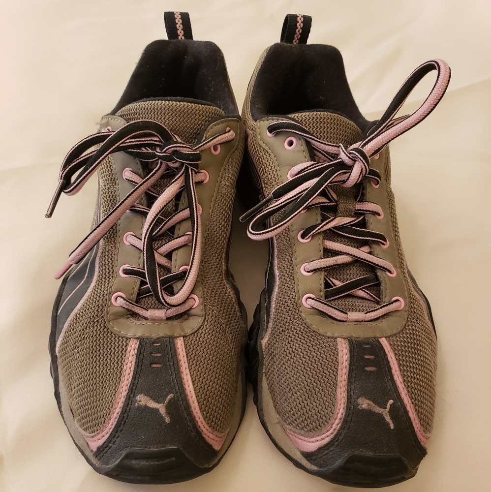 Puma Cell Gray/Brown and Pink sneakers